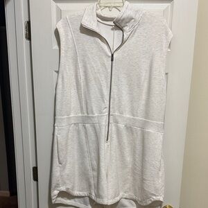 Women's White Sleeveless Zip-Up Romper